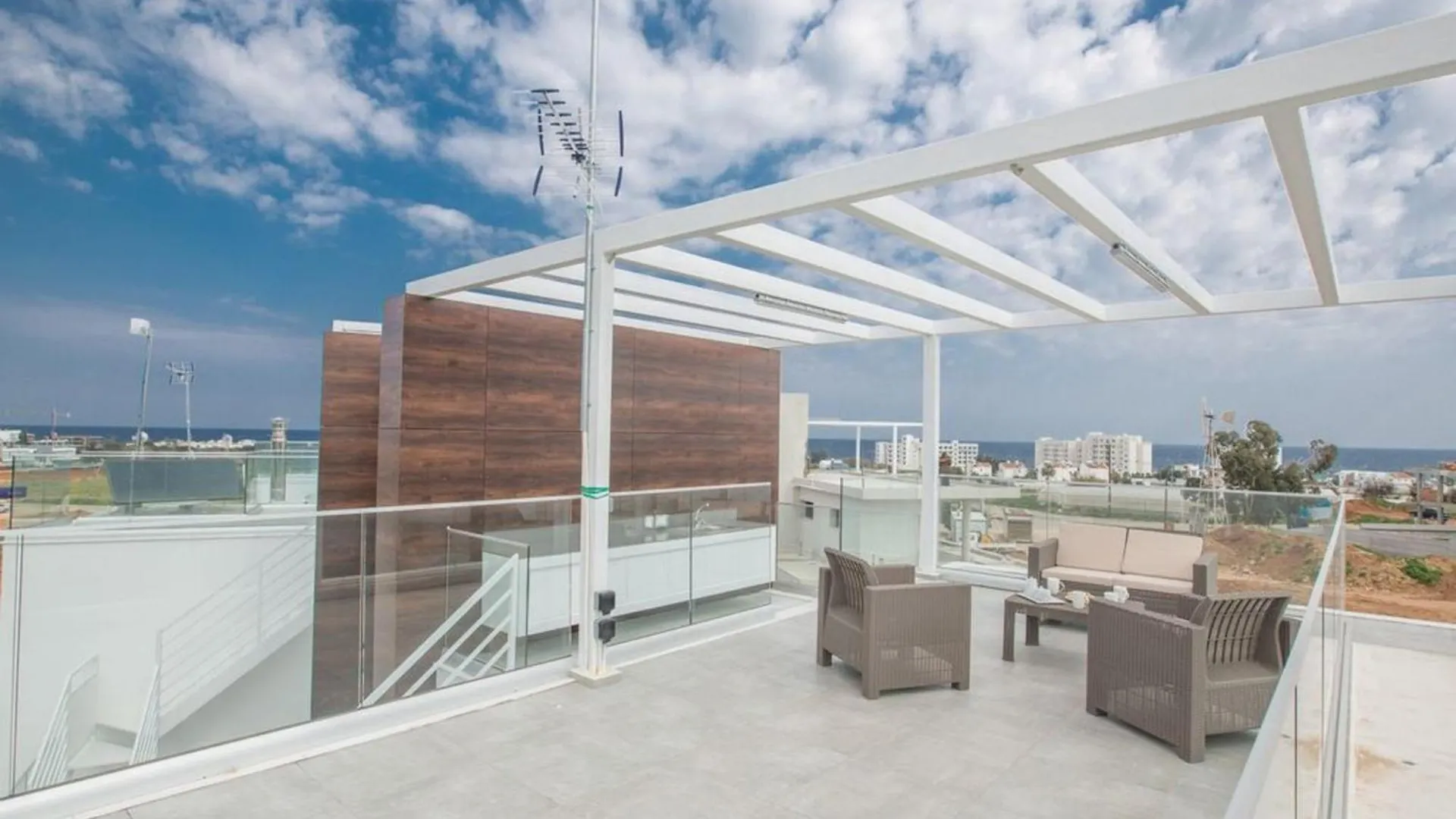 Villa Olive Bronze, Luxurious 2Bdr With Pool, Close To Protaras Strip And Beach Chipre