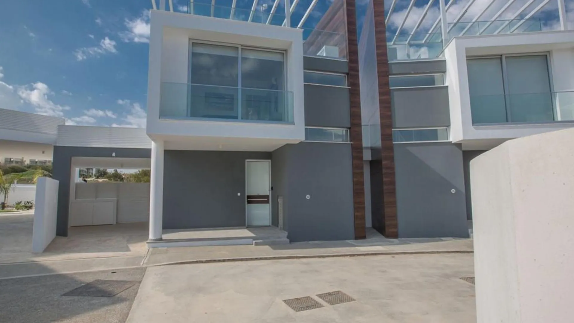 Villa Olive Bronze, Luxurious 2Bdr With Pool, Close To Protaras Strip And Beach